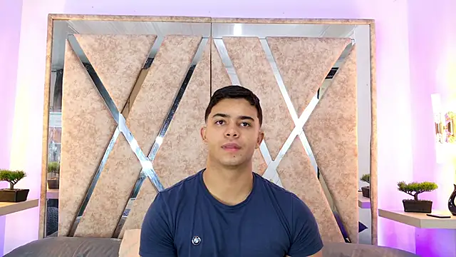 jayd muscle online show from 12-16-25, 03:44