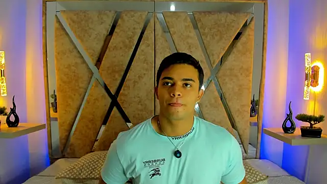 jayd muscle online show from 10-31-25, 04:53