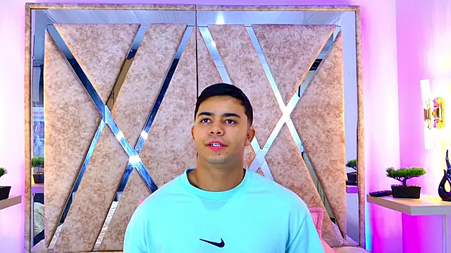 jayd muscle online show from 12-19-25, 04:27