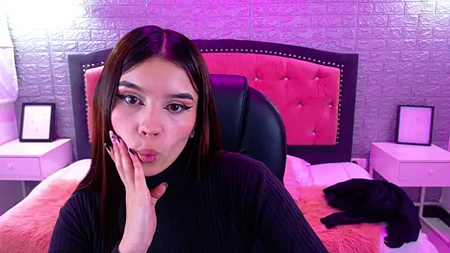 Natalie loffreda online show from 10-02-25, 02:59