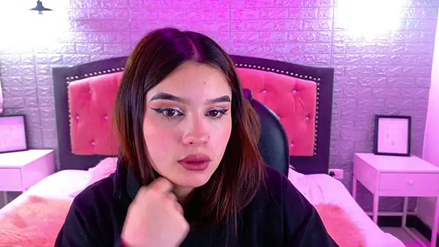 Natalie loffreda online show from 09-22-25, 02:50