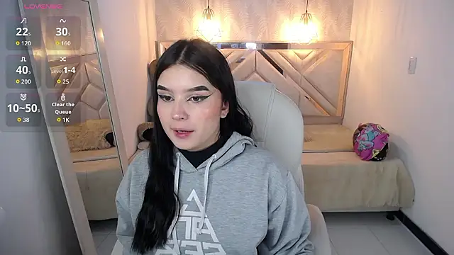 Natalie loffreda online show from 03-18-26, 07:59