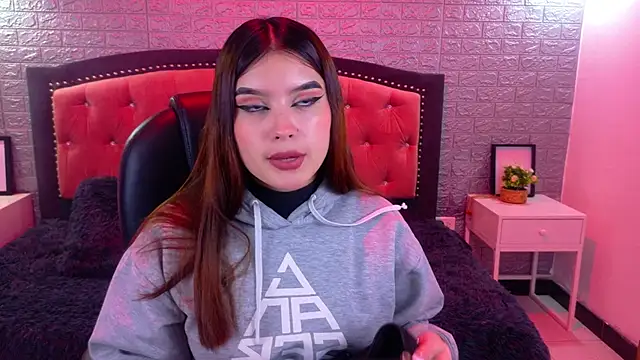 Natalie loffreda online show from 10-30-25, 03:49