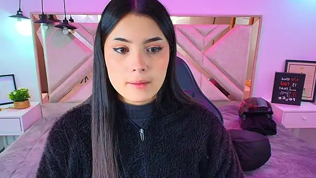 Natalie loffreda online show from 06-15-26, 07:57