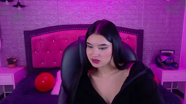 Natalie loffreda online show from 02-20-26, 06:26