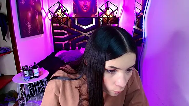 Snapshot of Natalie_loffreda chatting on 06-06-26, 08:14 Natalie loffreda online show from 06-06-26, 08:14