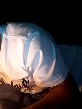 Snapshot of Lekewarmele chatting on 10-26-25, 09:26 Lekewarmele online show from 10-26-25, 09:26