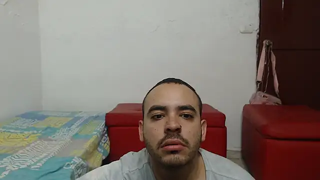 Snapshot of Ana_ThiagoxX chatting on 04-23-26, 12:50 Ana ThiagoxX online show from 04-23-26, 12:50