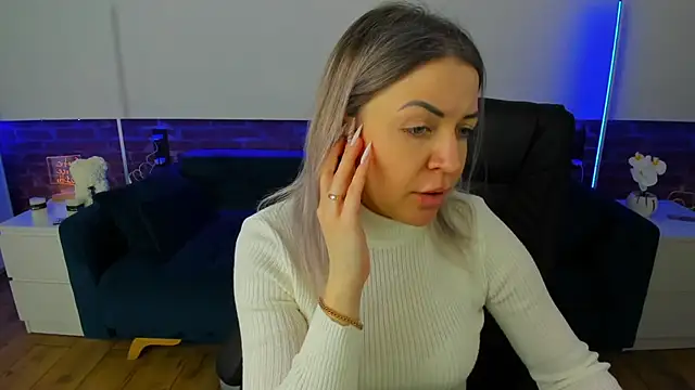 Anna Snows online show from 03-19-26, 06:35