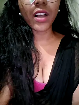 Snapshot of Telugu___Sexygirl___Naidu chatting on 10-15-25, 04:04 Telugu   Sexygirl   Naidu online show from 10-15-25, 04:04