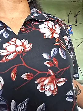 Snapshot of Telugu___Sexygirl___Naidu chatting on 04-04-26, 03:13 Telugu Sexygirl Naidu online show from 04-04-26, 03:13