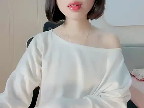 ggLovee online show from 10-17-25, 09:49