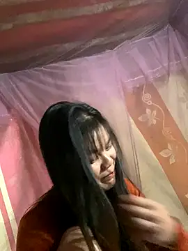 PhanHaa online show from 12-18-25, 01:26