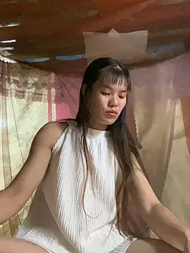 PhanHaa online show from 10-05-25, 01:35