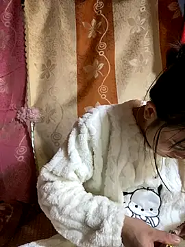 PhanHaa online show from 11-30-25, 12:28