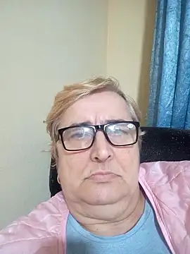 Snapshot of Sonya51561 chatting on 10-27-25, 04:08 Sonya51561 online show from 10-27-25, 04:08