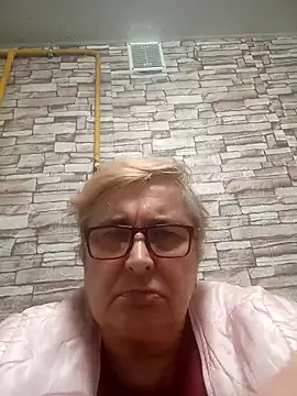 Snapshot of Sonya51561 chatting on 10-22-25, 05:56 Sonya51561 online show from 10-22-25, 05:56