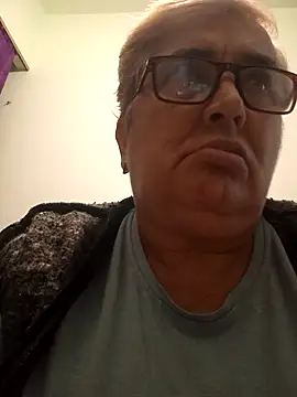 Snapshot of Sonya51561 chatting on 09-24-25, 02:56 Sonya51561 online show from 09-24-25, 02:56