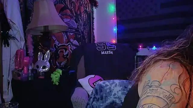 HotRedYeag online show from 11-27-25, 08:59