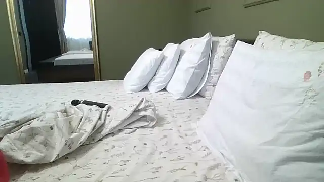 Ella sweety00 online show from 06-12-26, 04:05