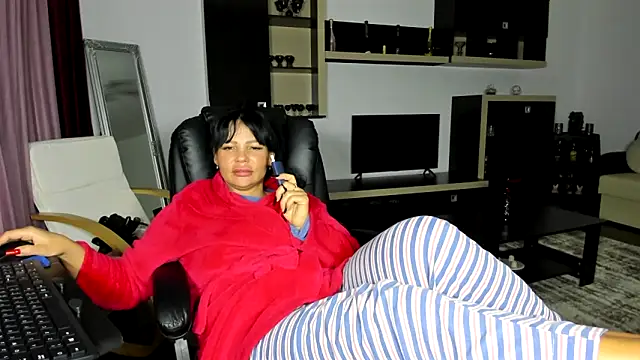 Ella sweety00 online show from 04-10-26, 10:50