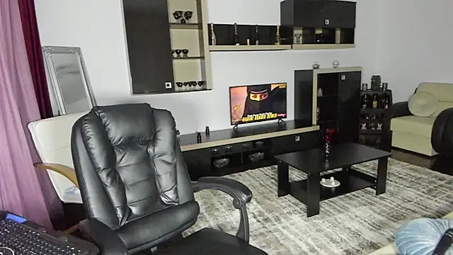 Ella sweety00 online show from 04-07-26, 08:32