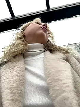 EveLittleSinner online show from 10-24-25, 08:46