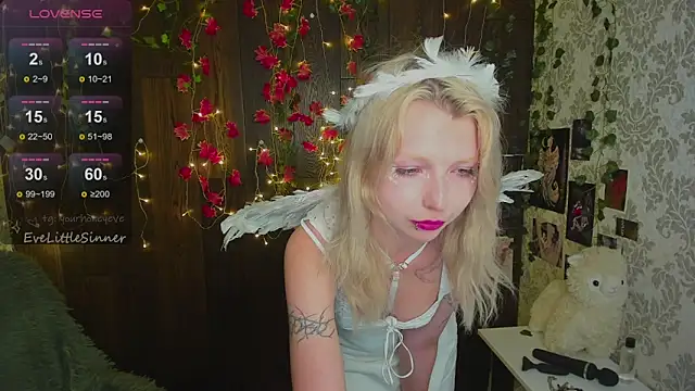 EveLittleSinner online show from 10-30-25, 11:45