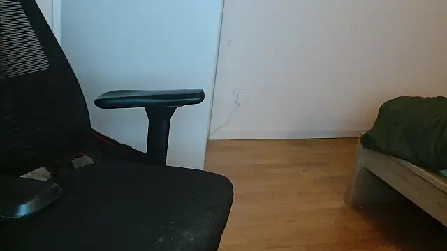 th1  online show from 02-26-26, 04:45