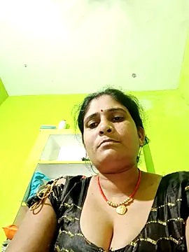 Snapshot of Hot-piuy chatting on 09-09-25, 06:34 Hot-piuy online show from 09-09-25, 06:34