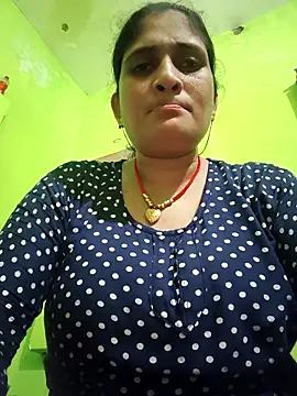 Snapshot of Hot-piuy chatting on 09-15-25, 04:02 Hot-piuy online show from 09-15-25, 04:02