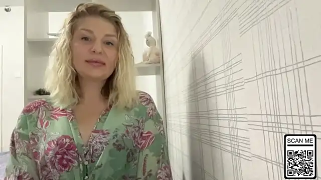 Blondie xoxoxo online show from 11-08-25, 09:51