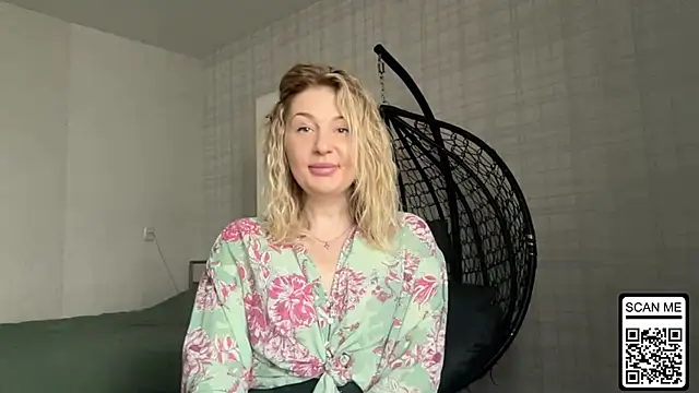 Blondie xoxoxo online show from 04-13-26, 09:46