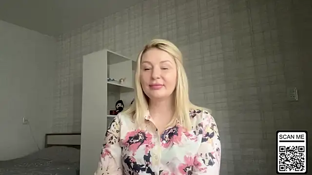 Blondie xoxoxo online show from 02-13-26, 01:22