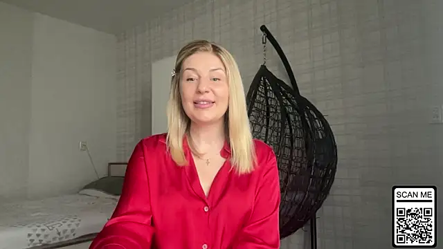 Blondie xoxoxo online show from 04-11-26, 12:20