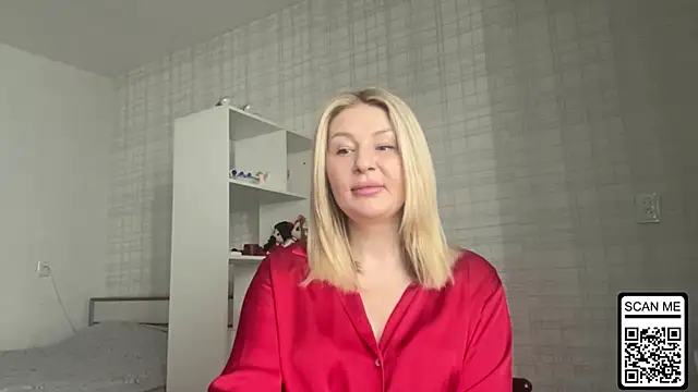 Blondie xoxoxo online show from 02-08-26, 09:40