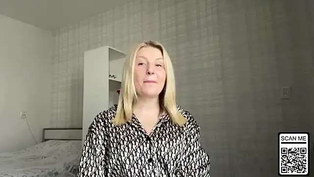 Blondie xoxoxo online show from 03-03-26, 09:49