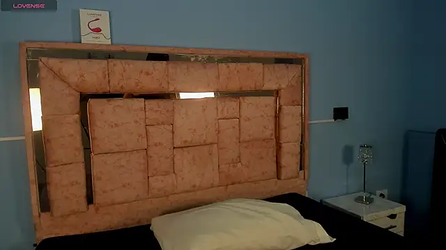 LICKY LOV online show from 11-07-25, 03:11