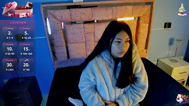LICKY LOV online show from 10-01-25, 03:11
