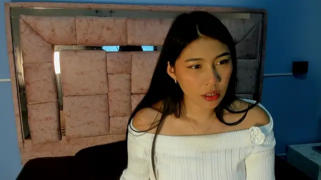 LICKY LOV online show from 11-28-25, 03:17