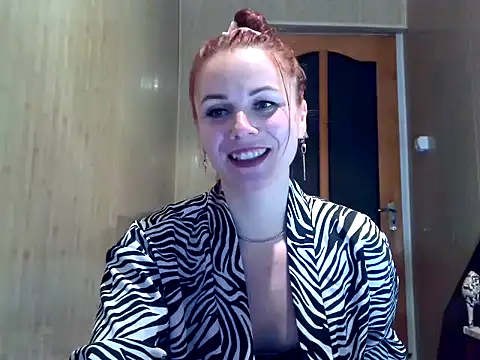 Kisa26311 online show from 11-18-25, 05:16