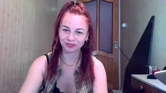 Snapshot of Kisa26311 chatting on 09-13-25, 01:44 Kisa26311 online show from 09-13-25, 01:44