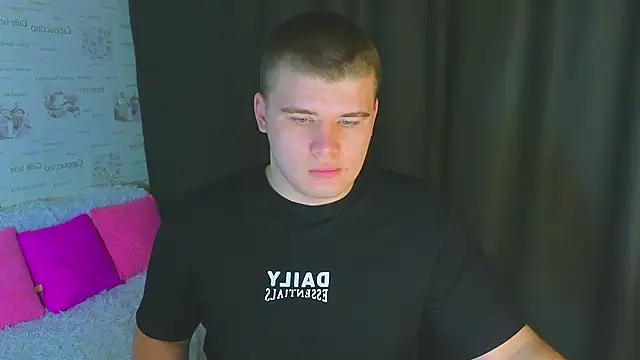 Snapshot of kittenmurr chatting on 09-30-25, 08:37 kittenmurr online show from 09-30-25, 08:37