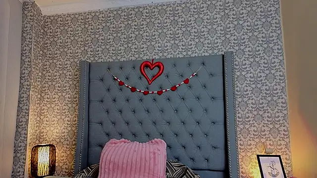 Abby roussee online show from 02-11-26, 09:03