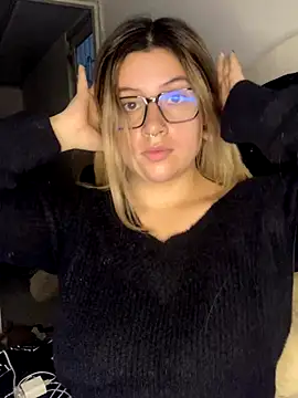 Blair Bunnyy online show from 11-25-25, 01:06