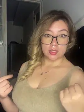 Blair Bunnyy online show from 12-16-25, 02:38