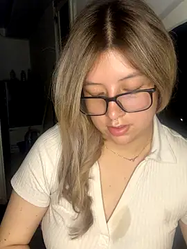 Blair Bunnyy online show from 10-24-25, 03:16