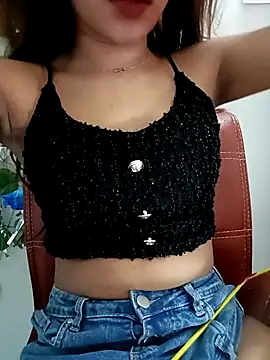 Snapshot of Cutie_Shruti chatting on 09-27-25, 02:39 Cutie Shruti online show from 09-27-25, 02:39