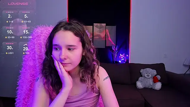 uco mon online show from 09-12-25, 02:50