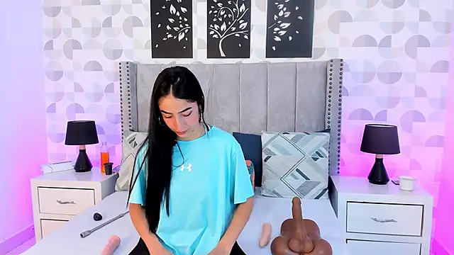 natasha moreno online show from 10-11-25, 12:28